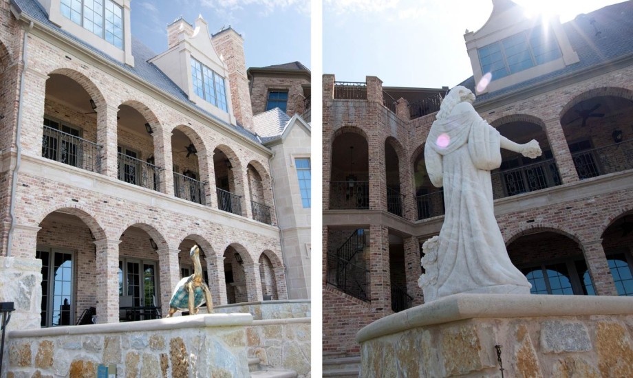 Two pictures of two statues in front of a house.