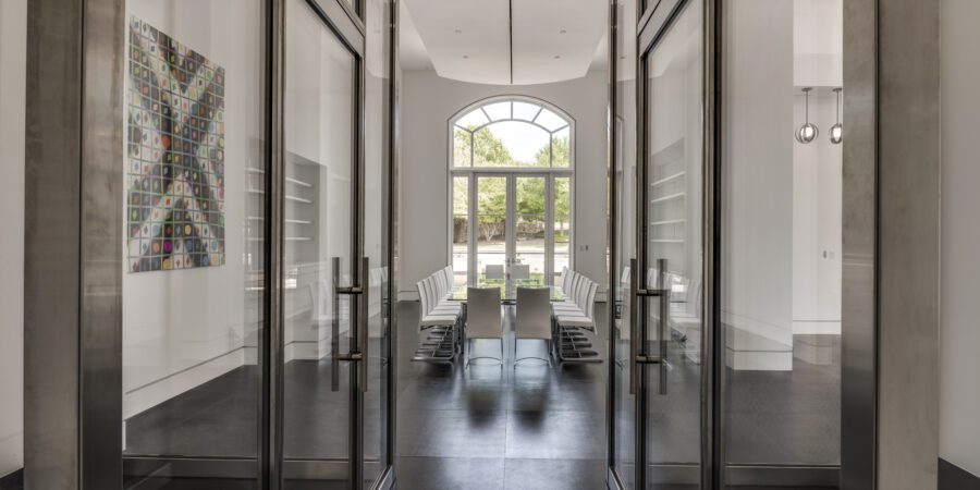 A premium sitting space in a luxury house